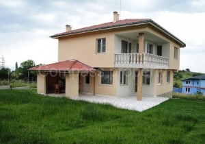 House - Sofia, Bistritsa 