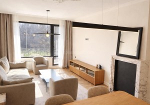 Тристаен апартамент - София, Иван Вазов