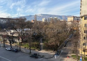 Тристаен апартамент - София, Медицинска академия ул. Лайош Кошут и бул. Пенчо Славейков